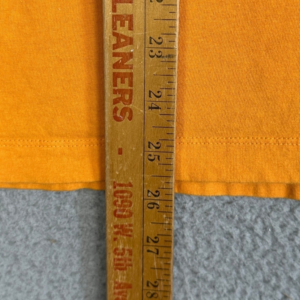 Nike T-Shirt Mens Medium Orange Futura‎ Logo Graphic Tee Crew Neck Short Sleeve - Picture 7 of 8